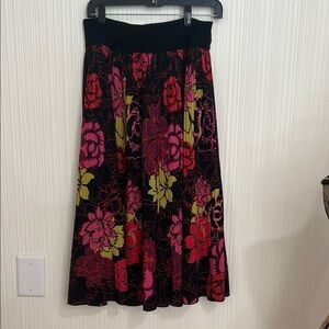 Metro Wear Black Pleated Skirt with Pink and Green Floral Design